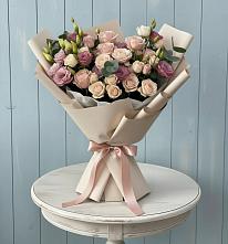 Букет цветов из:  Розы и Лизиантусы #REPLACE_PRED# Черкизово