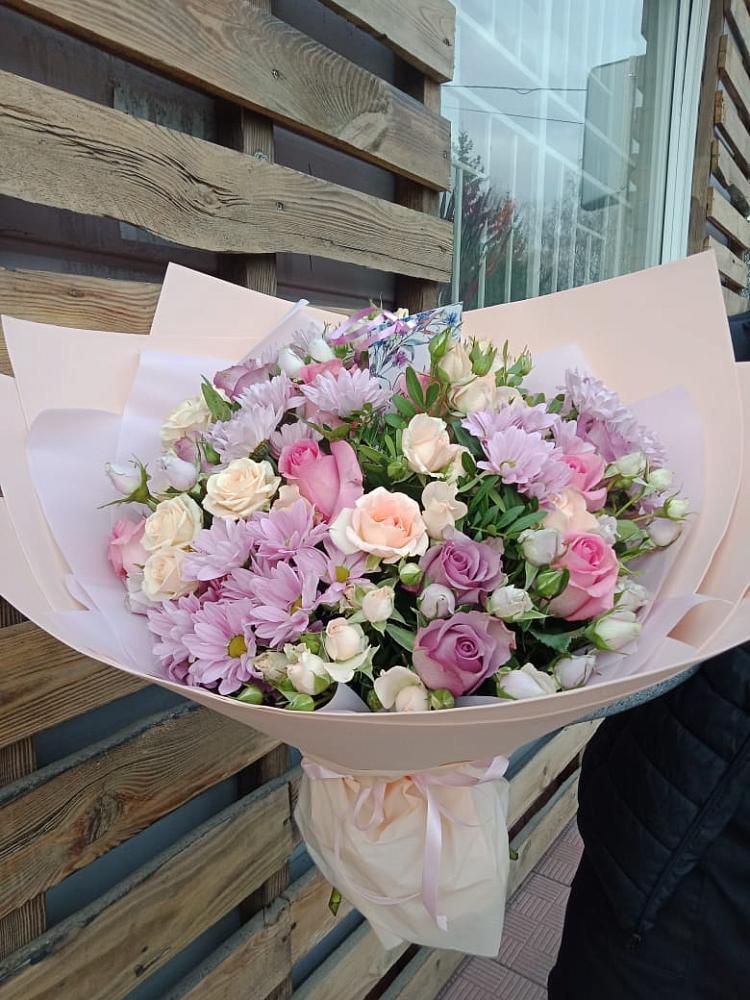 Букет цветов из: Розы и Хризантемы в Черкизово