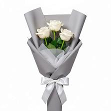 Букет 3 белые розы в Черкизово