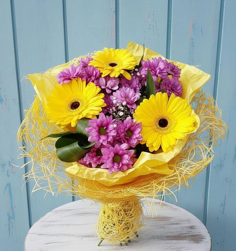 Букет цветов из: Хризантемы и Герберы в Черкизово