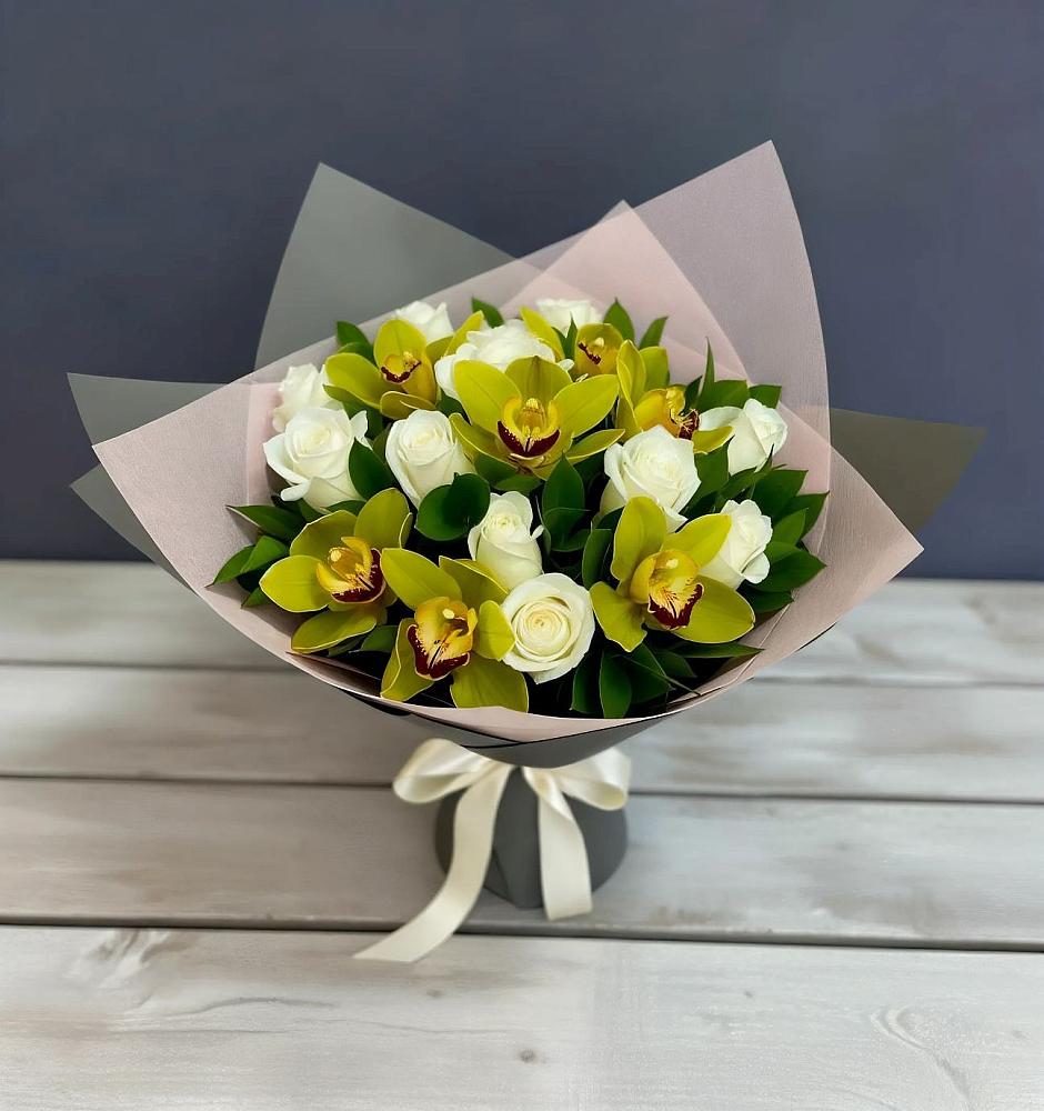 Букет цветов из: Орхидеи и Розы в Черкизово